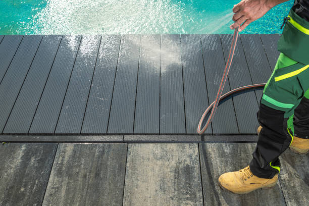 Best Concrete Pressure Washing  in Rialto, CA